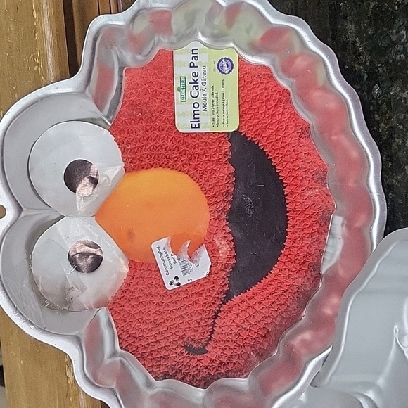 Vintage 1983 Wilton Sesame Street Elmo & Big Bird And Balloon Cake Pans Mold - Picture 2 of 6